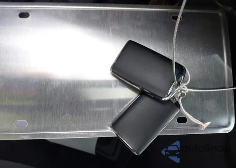 2021 Mazda Cx-5 Signature z USA, uszkodzony, nr VIN JM3KFBEY1M0343561